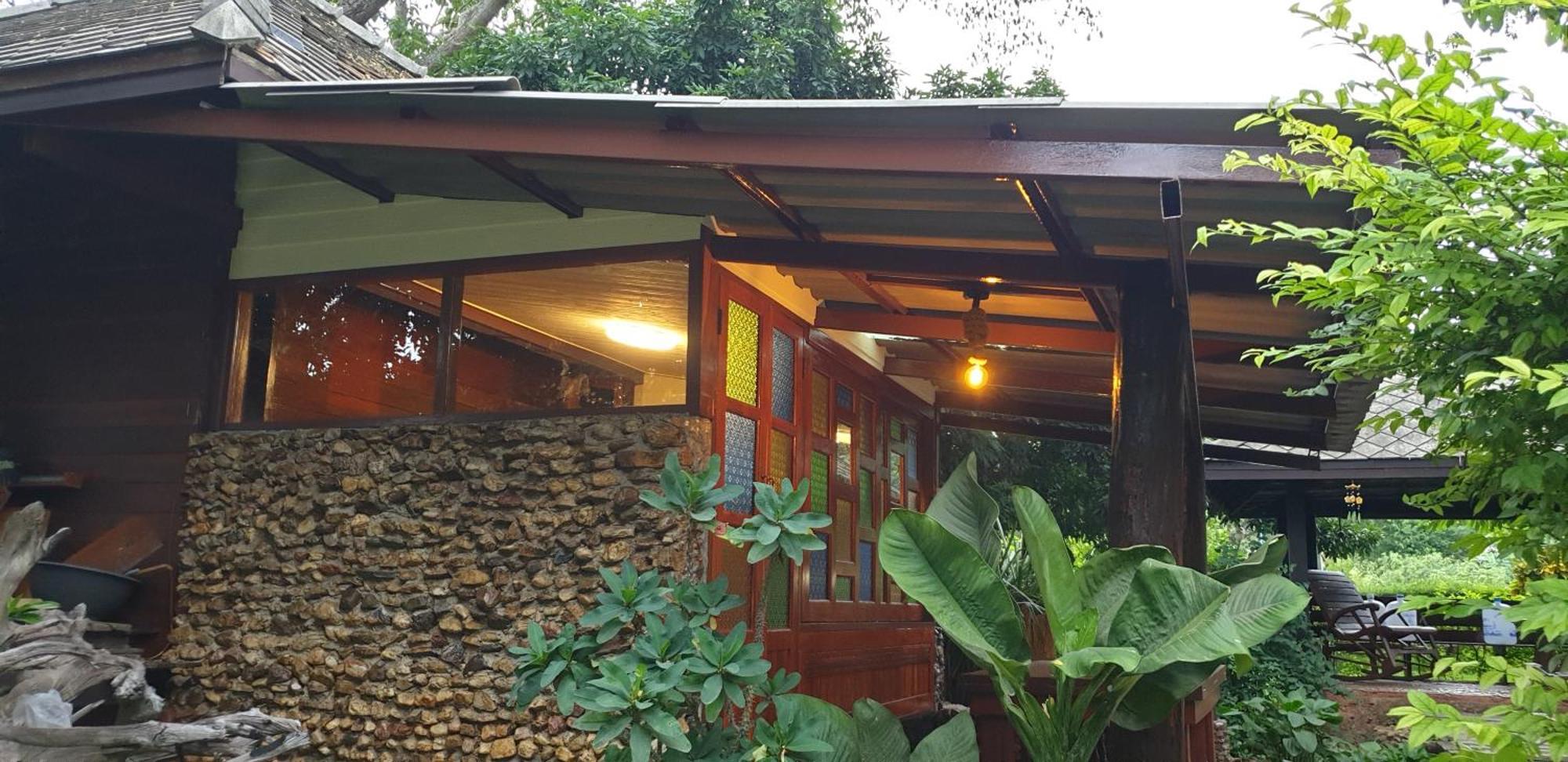 จำค่า ชาเลท์ บ้านพักสวนเกษตร Lampang Exterior photo